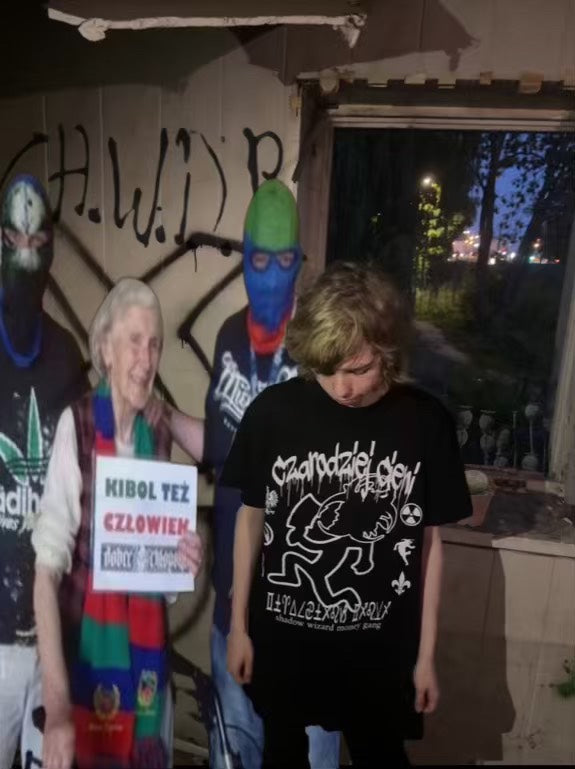 CZARODZIEJ CIENI T-SHIRT